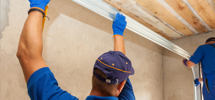 commercial overhead garage door repair in Gainesville